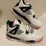 sepatu_air_jordan_black_white_113409_03_03_2025.jpeg
